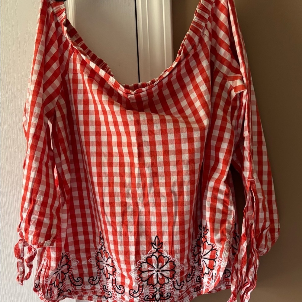 Crown & Ivy Red Checkered Blouse with Black Embroidery - Picture 6 of 7